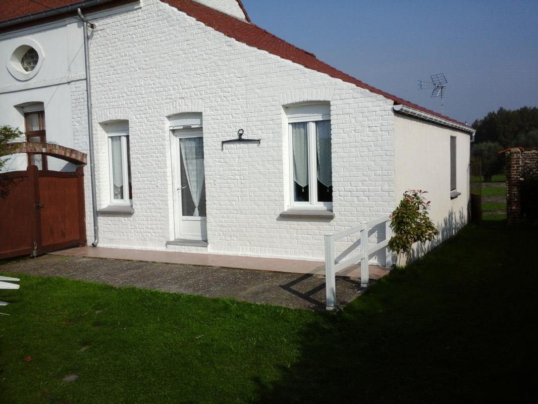 photo 0