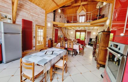 G&icirc;te n&deg;592432 Bavay - Nord - photo